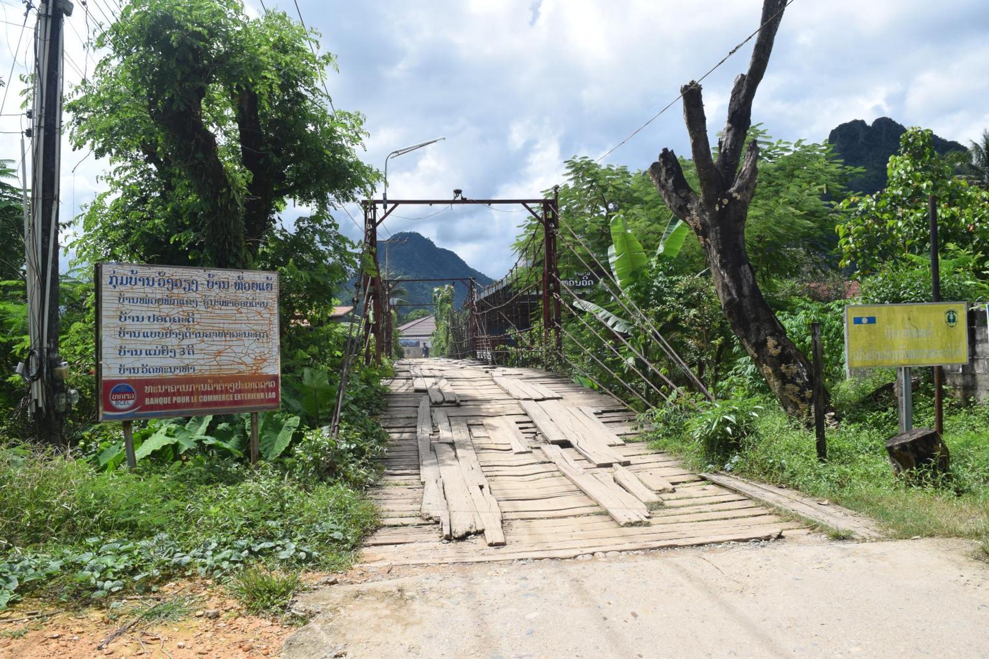 Namsong Bridge Bungalows Vang Vieng Extérieur photo