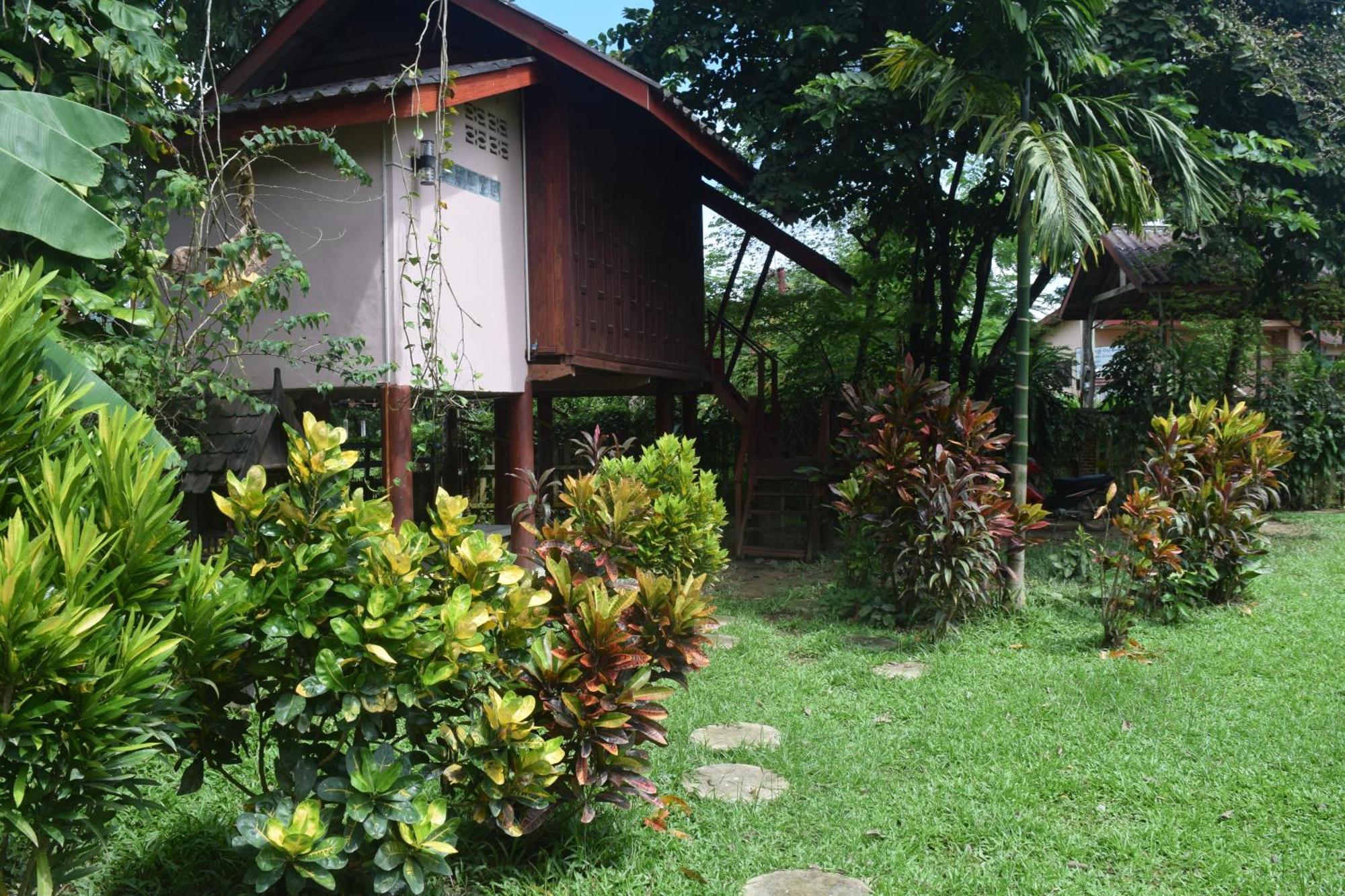 Namsong Bridge Bungalows Vang Vieng Extérieur photo